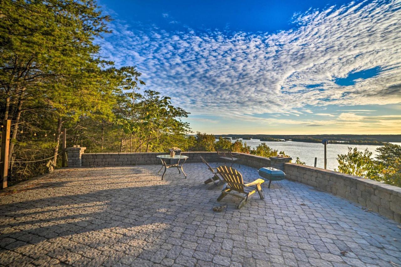 Historic Cabin With Stunning Kentucky Lake View Villa Waverly Buitenkant foto